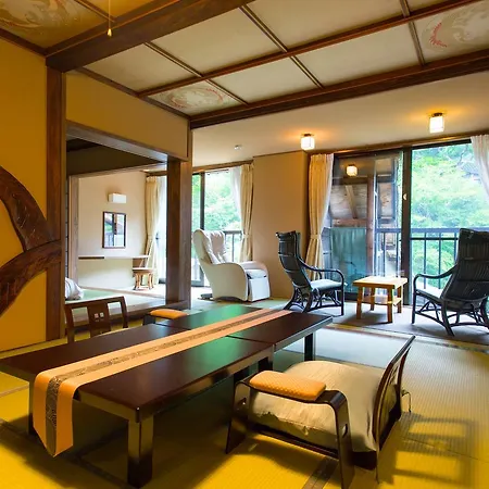 Honke Bankyu Hotel Nikko Exterior photo