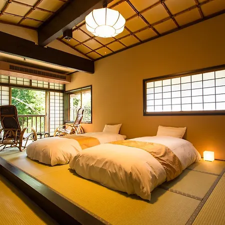 Honke Bankyu Hotel Nikko Exterior photo