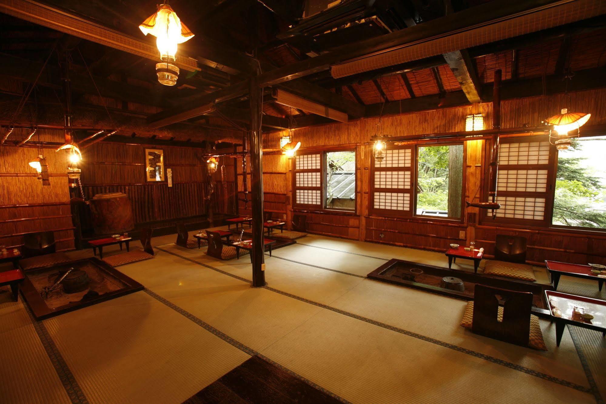 Honke Bankyu Ryokan 4*